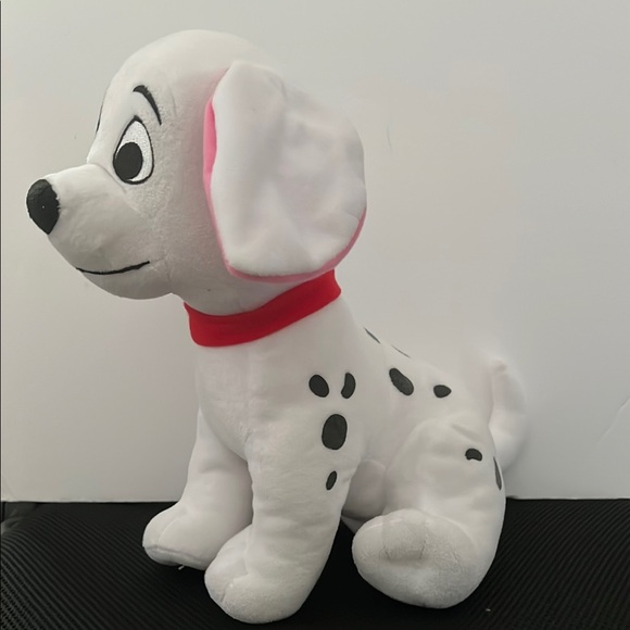 Adorable Stuffed Dalmation - Picture 9 of 12